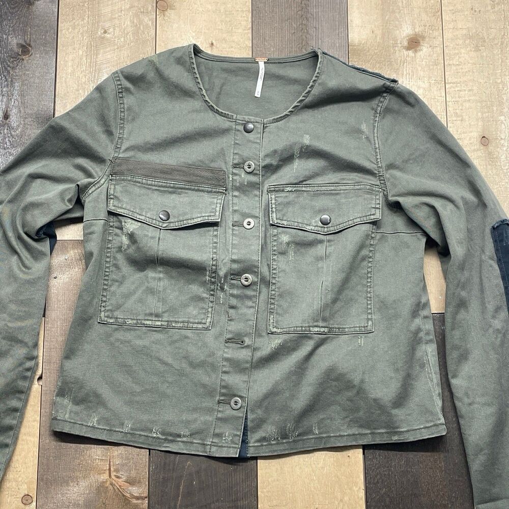 Free People MEDIUM Button Up Olive Denim Distressed Bomber Jacket **READ** - Picture 3 of 5